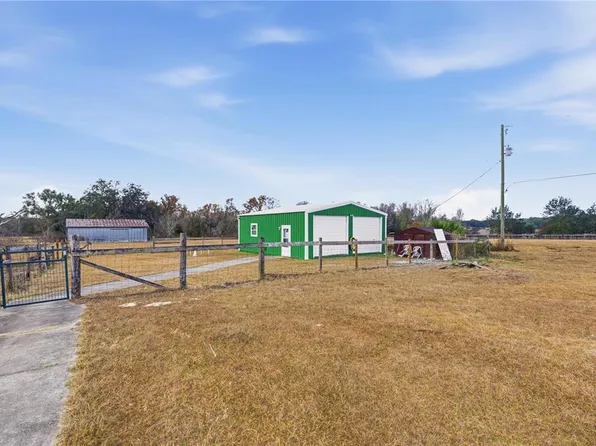 9900 SE Sunset Harbor Rd, Summerfield, FL 34491