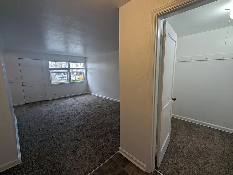 102 N Montgomery Ave #2 — Photo 2