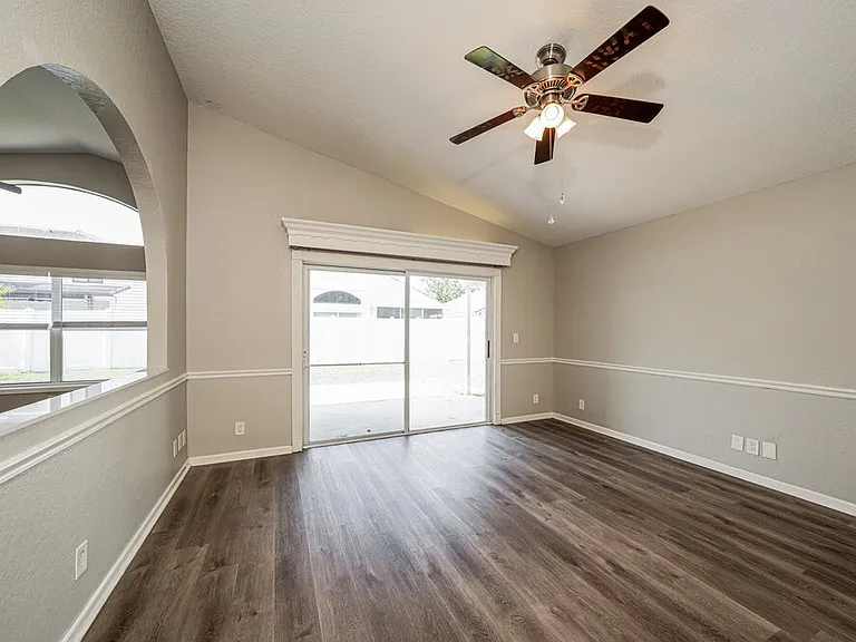 4075 Sabal Lakes Rd — Photo 3