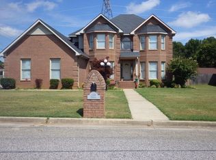 2110 Carleton Dr SW, Decatur, AL 35603