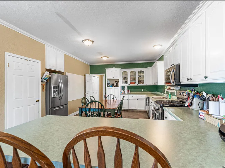 360 Private Road 4619 — Photo 9
