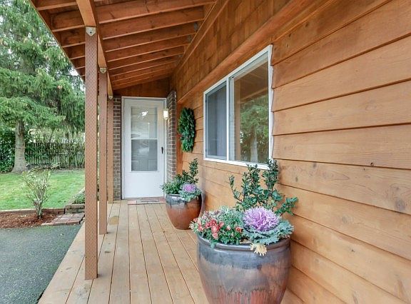 3rd image of 16353 SE 291st Pl