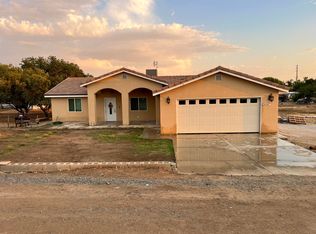 9580 244th Rd, Terra Bella, CA 93270