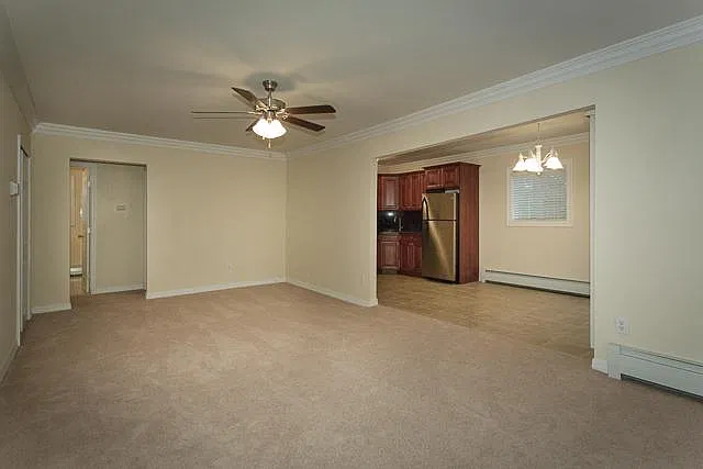 Maple Garden Apartments — Photo 4