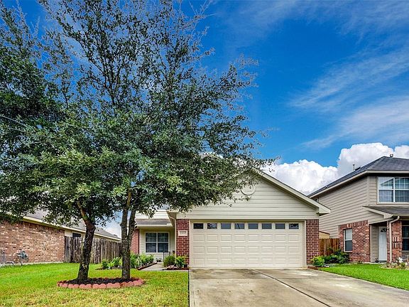 2nd image of 21922 Paril Creek Dr