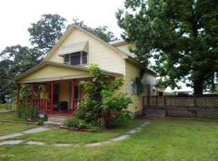1745 Central St, Joplin, MO 64801