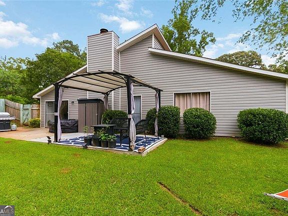 4th image of 8847 Wellston Ct