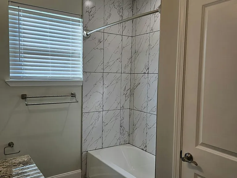 8709 Apricot St — Photo 41