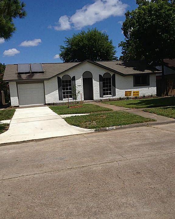 1st image of 5439 Castlecreek Ln