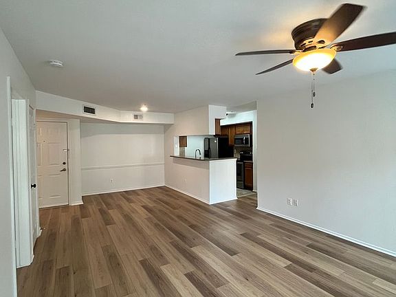 5th image of 3311 Wyndham Cir APT 1202