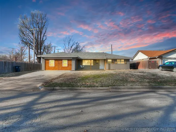 11713 E 7th St, Tulsa, OK 74128