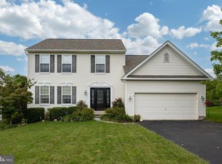 1026 Fallbrook Ln, Pottstown, PA 19464