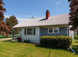 N79W33457 Petersen Rd, Oconomowoc, WI 53066