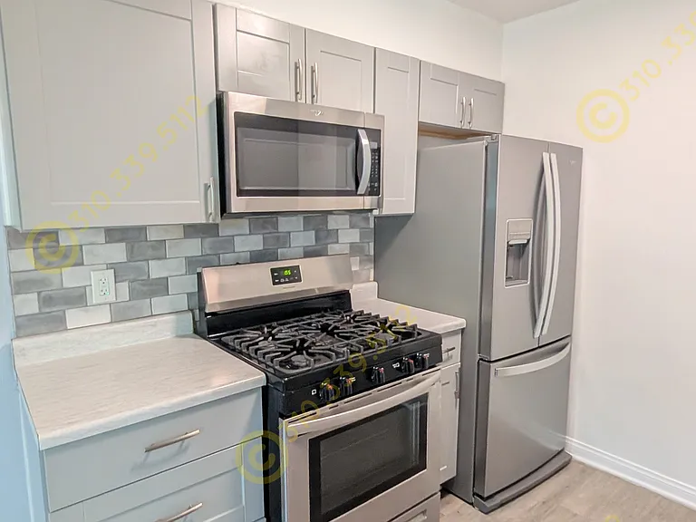 1433 S Holt Ave #2 — Photo 12