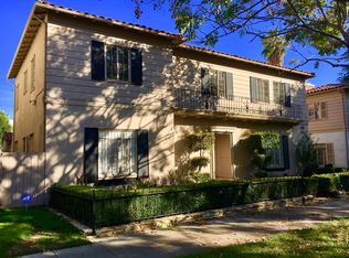 146 S Camden Dr, Beverly Hills, CA 90212