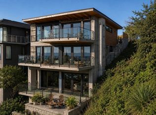 111 Graham Dr, Delta, BC V4M2J4