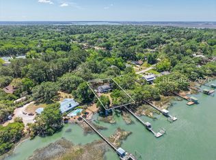 12 Riverfront Pl, Beaufort, SC 29902