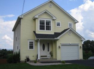 10 Birge Ave, Windsor Locks, CT 06096