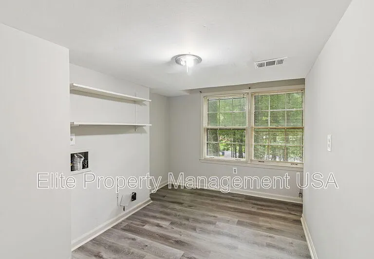 2600 Lantern Ln — Photo 17