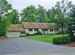 10635 Shadowood Trl, Canfield, OH 44406