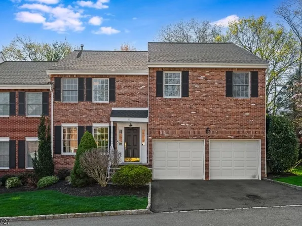 12 Eastgate Sq, Westfield Town, NJ 07090