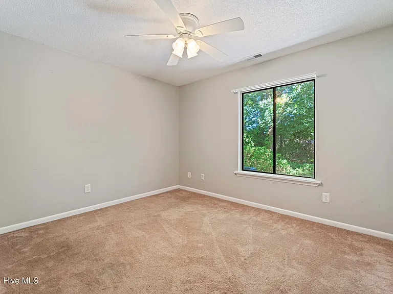 22 S Onsville Pl — Photo 11