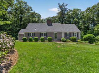 96 Draper Rd, Wayland, MA 01778