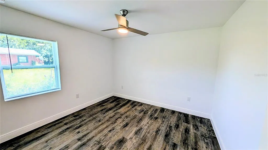 2 bed, 2.0 bath, 900 sqft, $1,500 — Photo 3