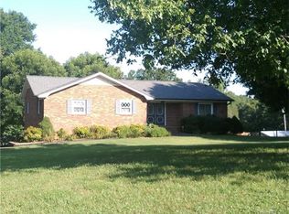 971 Hill Rd, Lincolnton, NC 28092