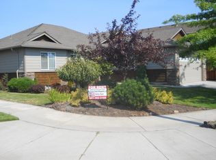 2265 NW Elm Ave, Redmond, OR 97756