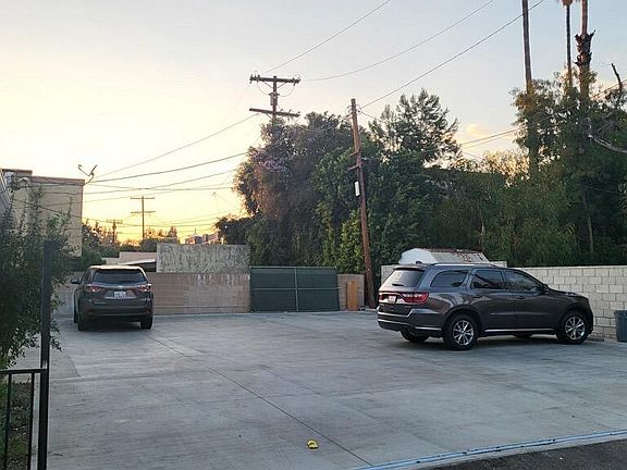 5th image of 1609 Hazeltine Ave