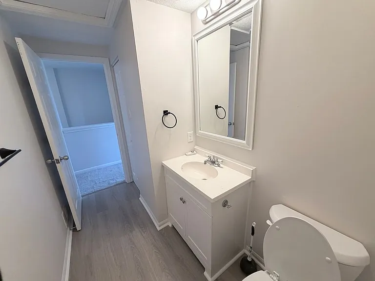 8906 Chesapeake Lighthouse Dr — Photo 11