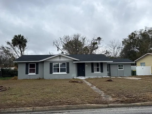 205 S College St, Leesburg, FL 34748