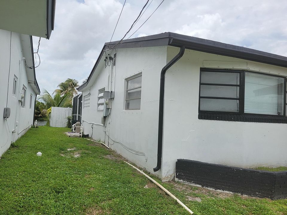 1st image of 6641 Emerald Lake Drive