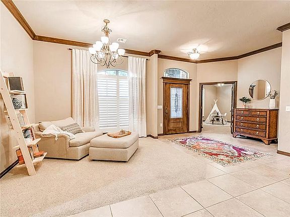 4th image of 3012 SW 136th St