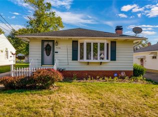 15220 Woodbrook Ave, Maple Heights, OH 44137