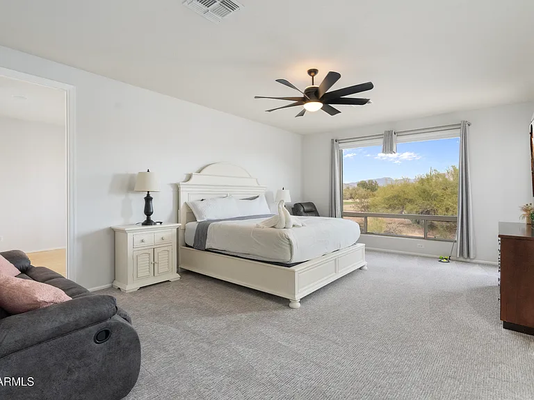 4132 E Pullman Rd — Photo 24