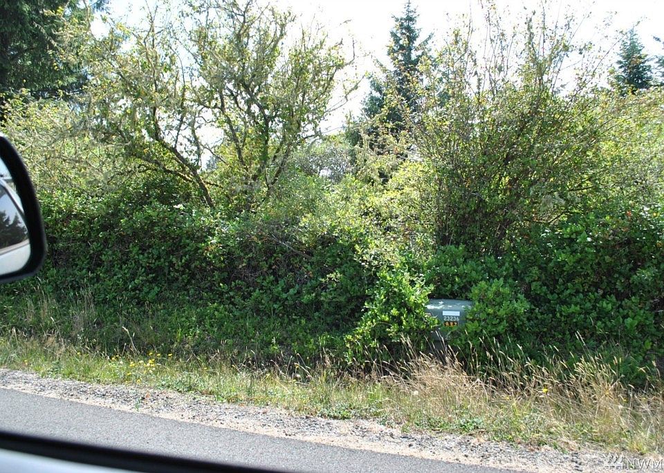 2nd image of 367 Snahapish Ave SE
