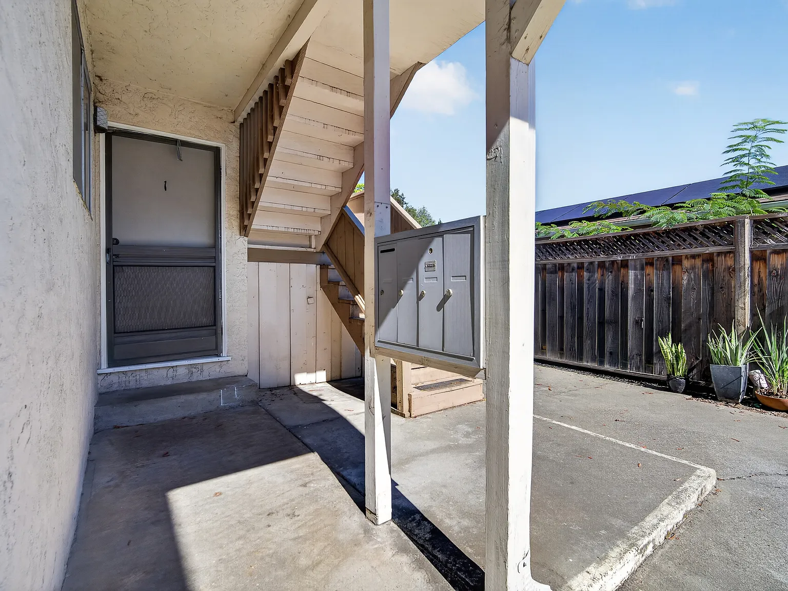 2 bed, 1550 sqft, $2,800 — Photo 3