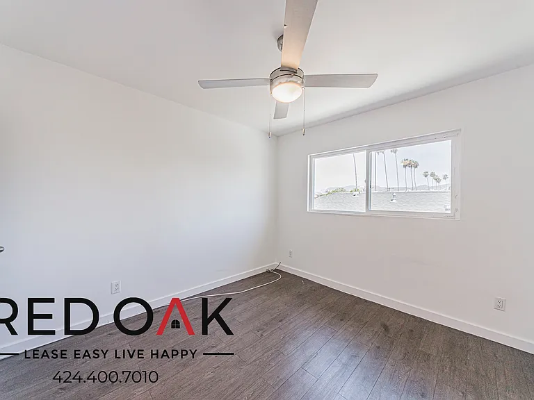 902 N Normandie Ave #7 — Photo 11