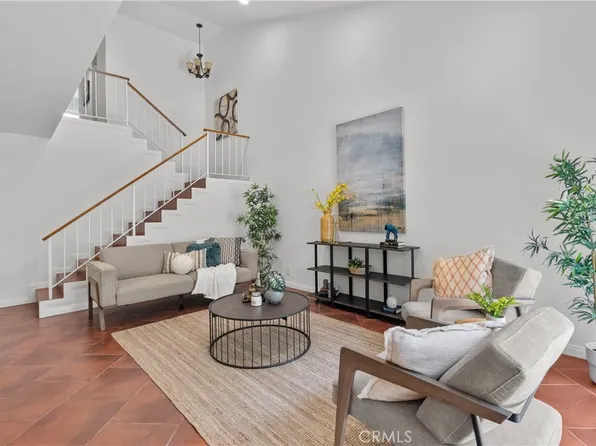7717 Laurel Canyon Blvd APT 6, North Hollywood, CA 91605