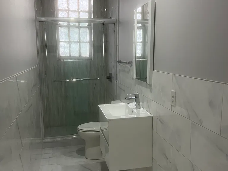 302 Richmond St #27A — Photo 18