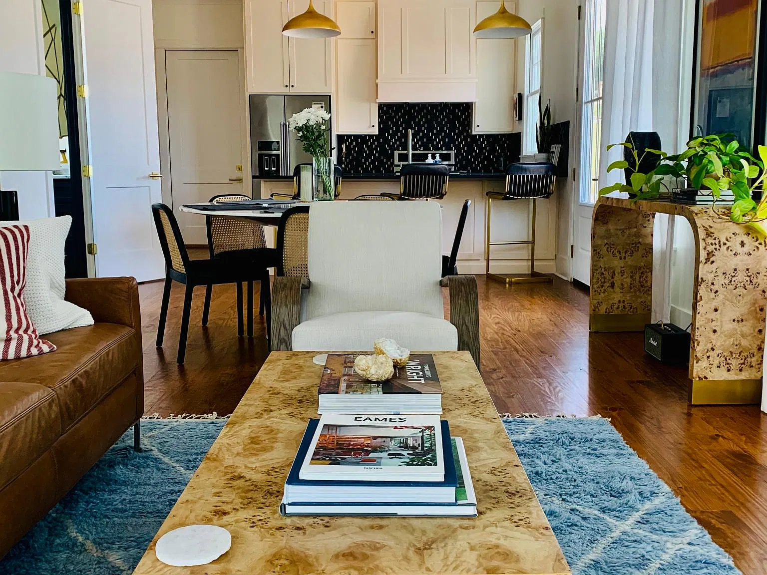 2 bed, 2.5 bath, 1877 sqft, $4,400 — Photo 4