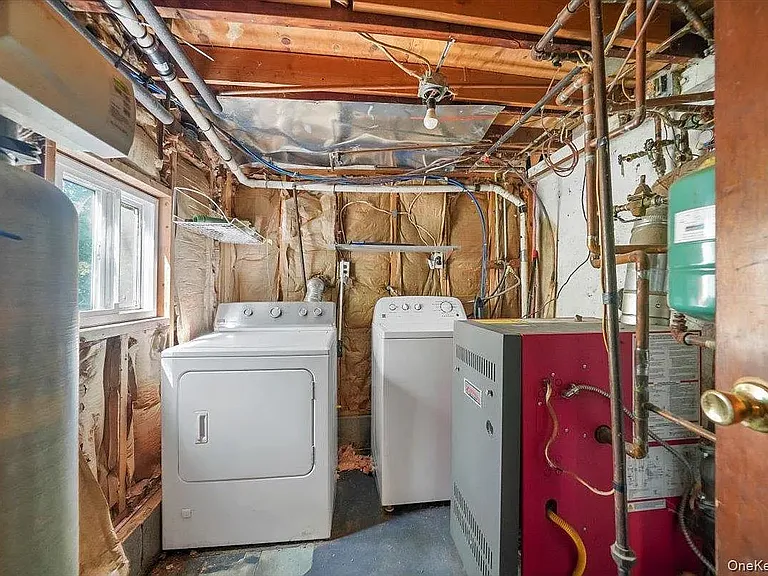 425 Old Dutch Hollow Rd — Photo 21