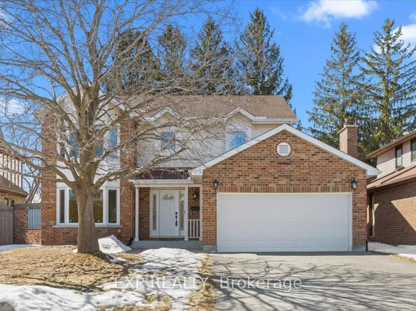 25 Cullen Ct, Ottawa, ON K2G 4Z3