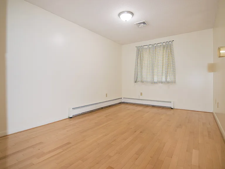 148 Thorndike St #1 — Photo 10