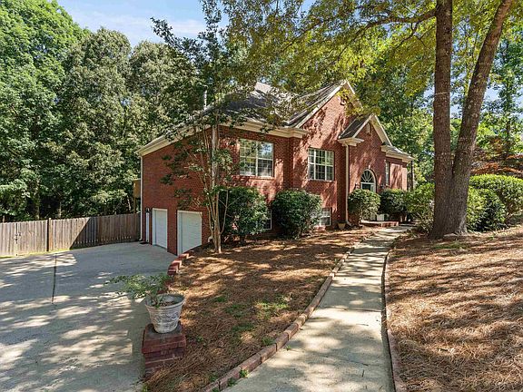 2nd image of 104 Magnolia Ridge Cir