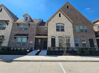 360 Greenhouse Dr, Plano, TX 75074