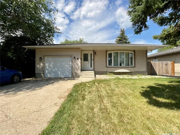 6 Higgins BAY, Regina, SK S4R 6B6