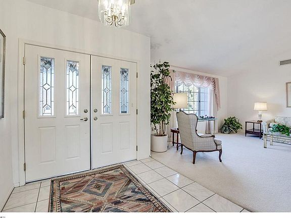 5th image of 13325 W Crown Ridge Dr